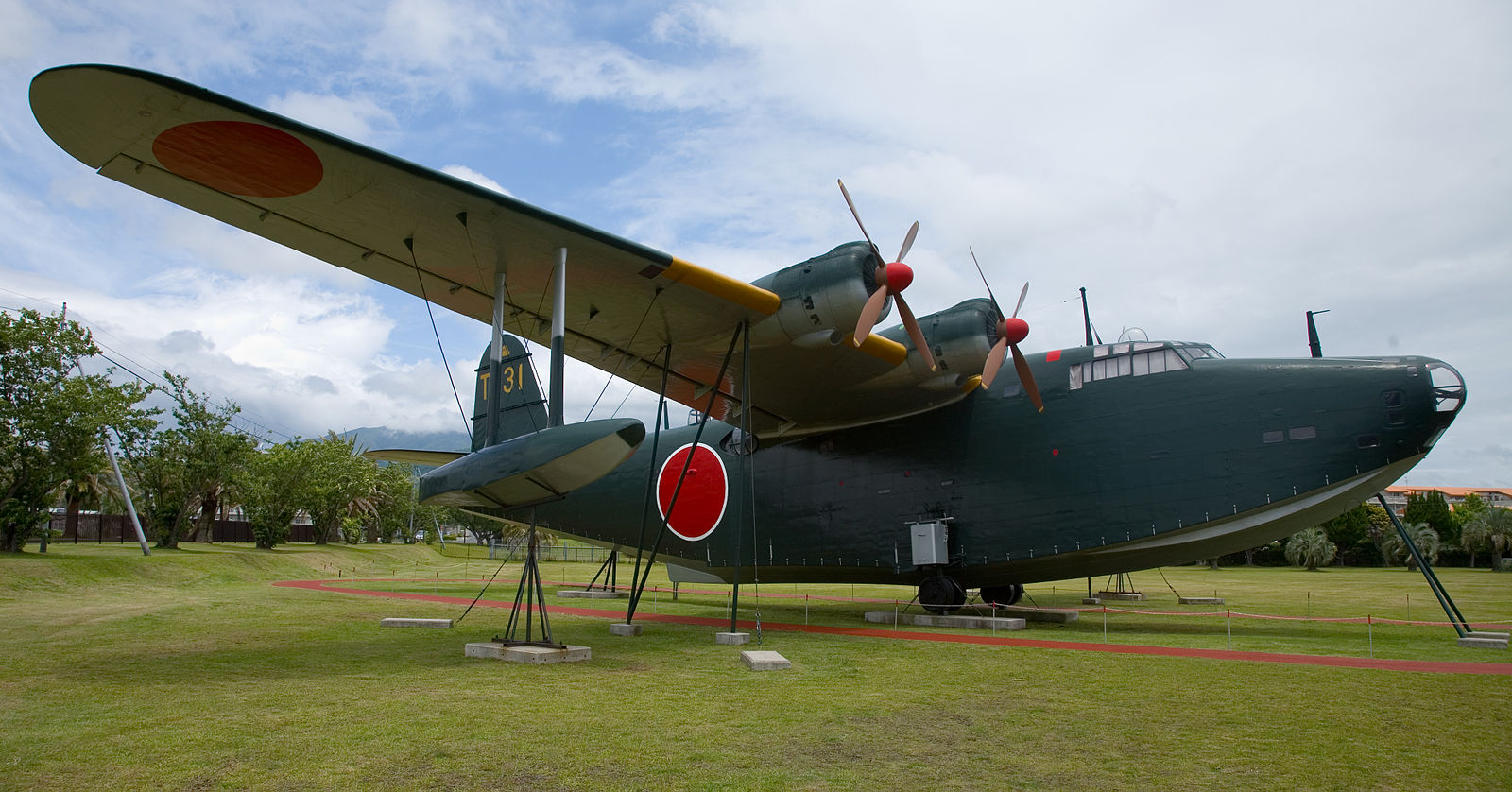 Kawanishi H8K2