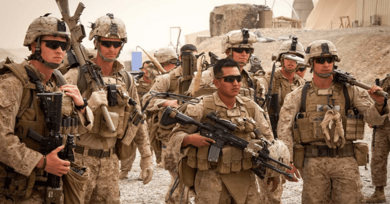 The top 6 reasons people decide to join the infantry