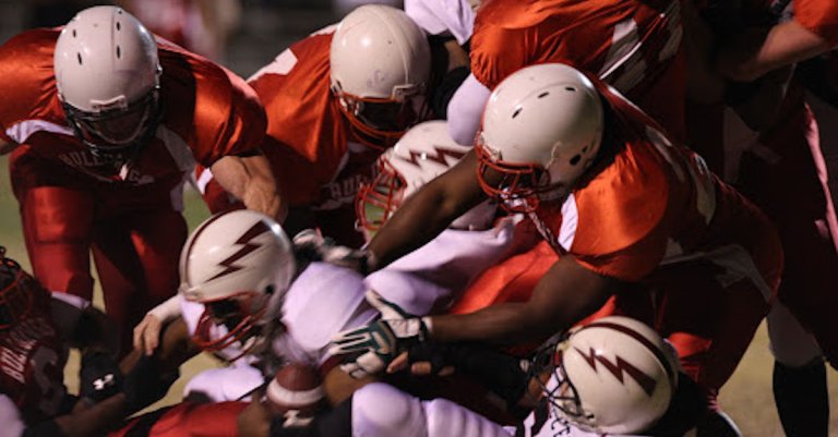 Combat on the gridiron: this is playing football for the Marine Corps
